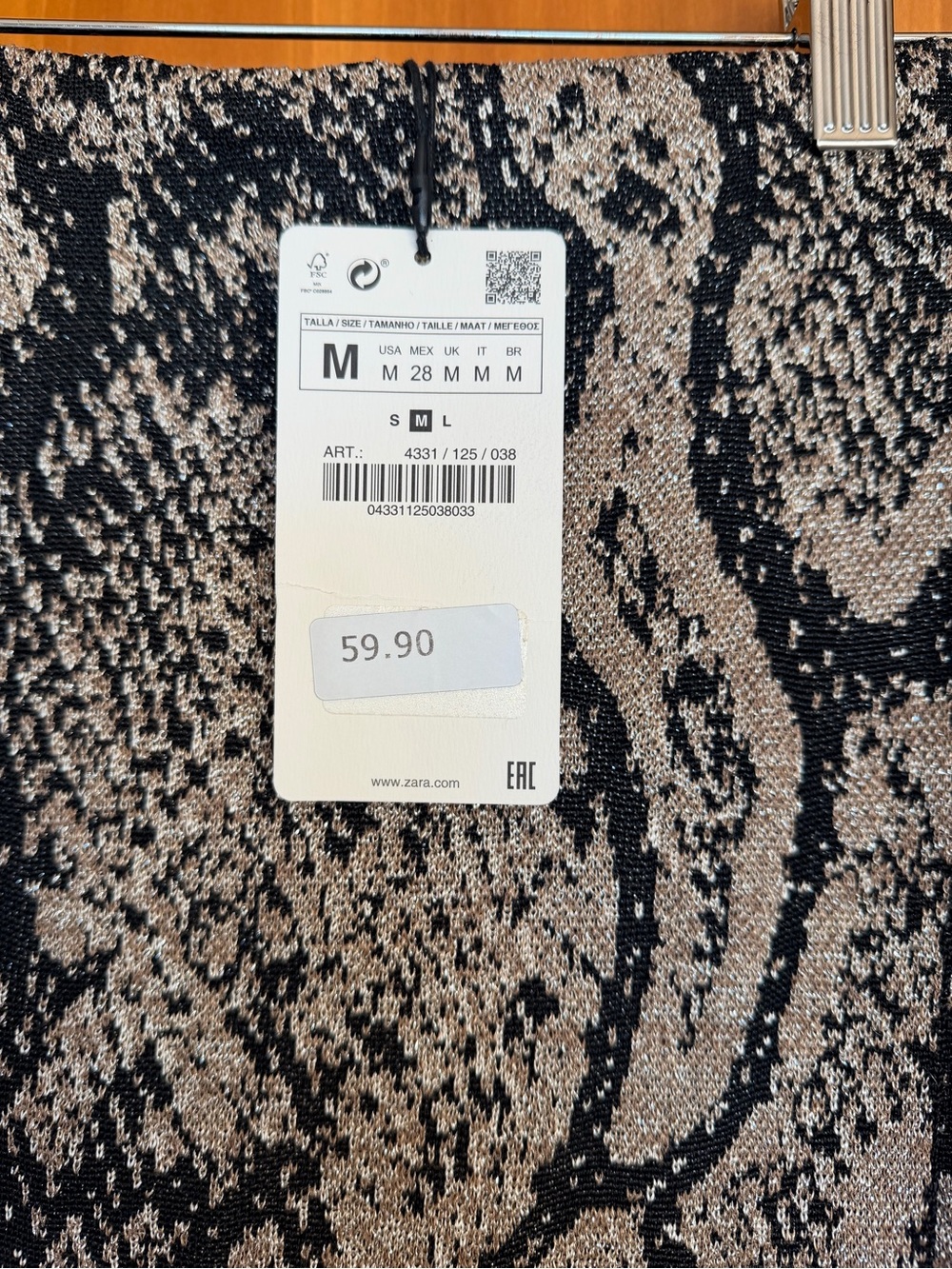 Dress Subcategory Identification - Picture 4 of 4